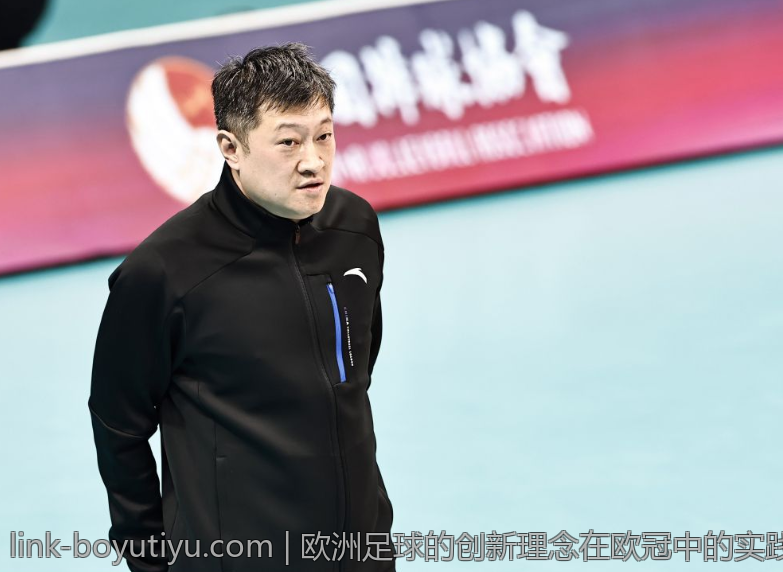 欧洲足球的创新理念在欧冠中的实践探索