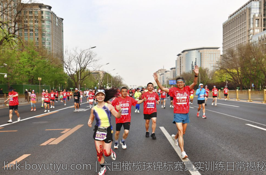 六国橄榄球锦标赛真实训练日常揭秘